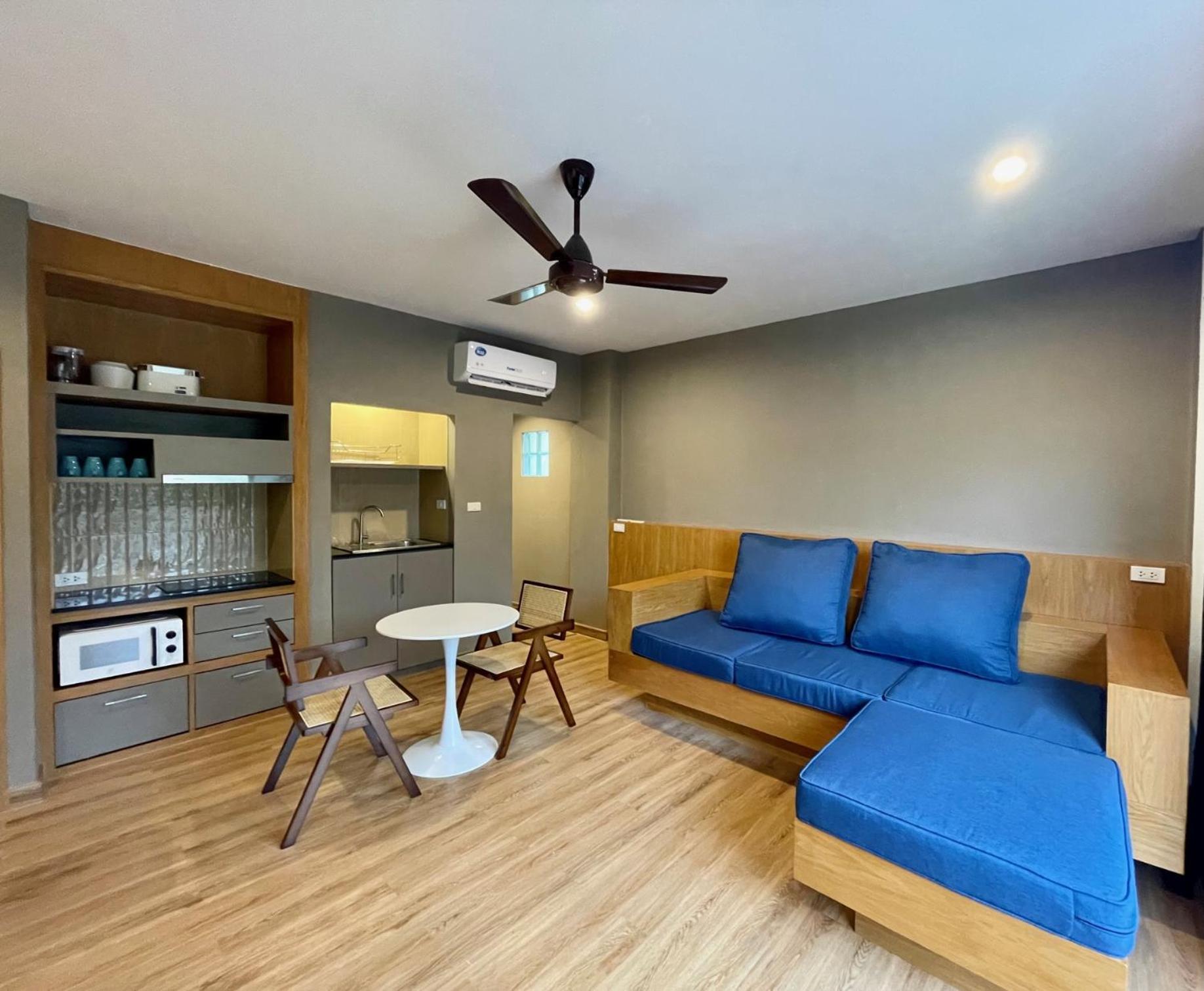 Room Actually Service Apartment Karon Εξωτερικό φωτογραφία
