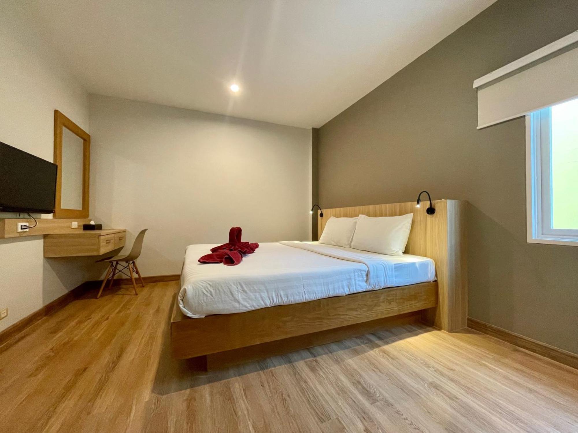 Room Actually Service Apartment Karon Εξωτερικό φωτογραφία
