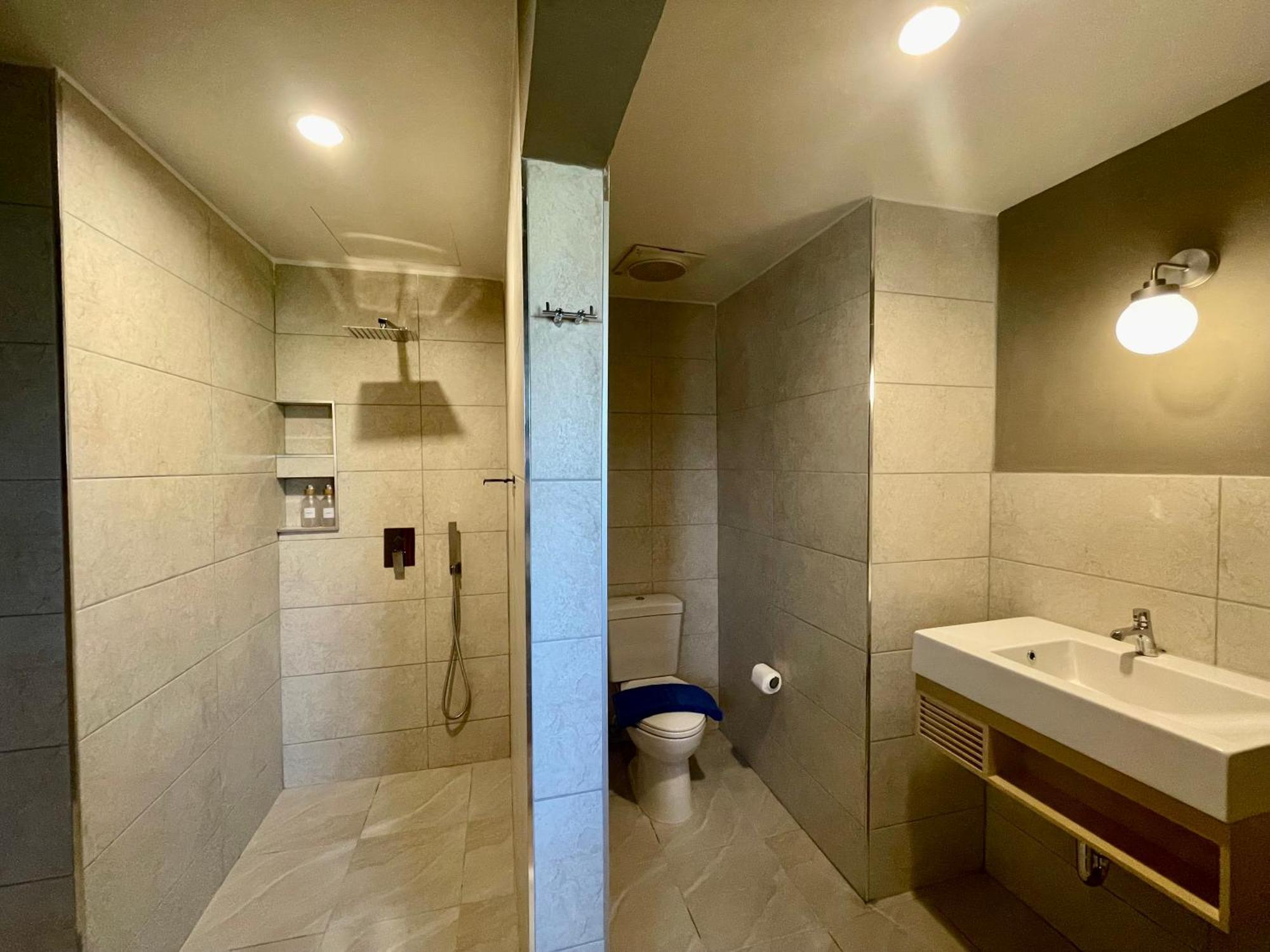 Room Actually Service Apartment Karon Εξωτερικό φωτογραφία